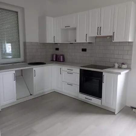 Lavender チェーセクトマイ